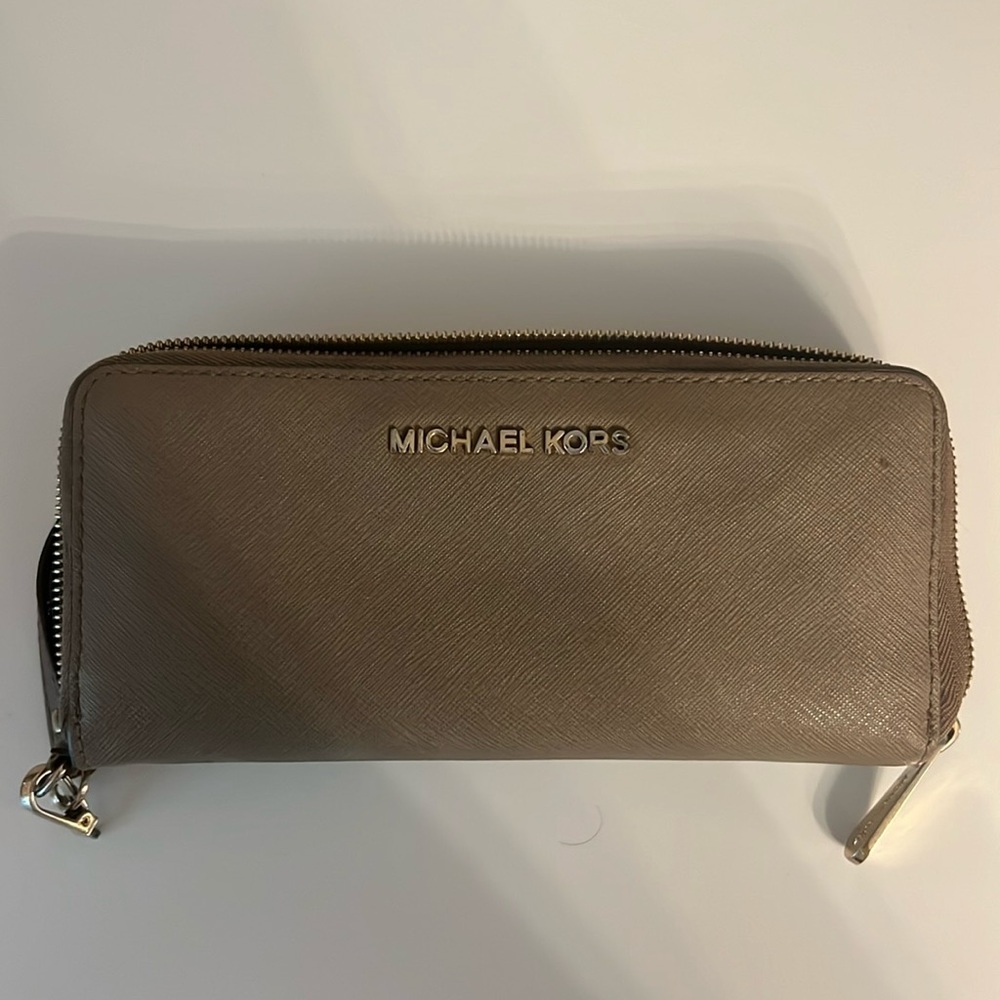 Beige Michael Kors Wristlet